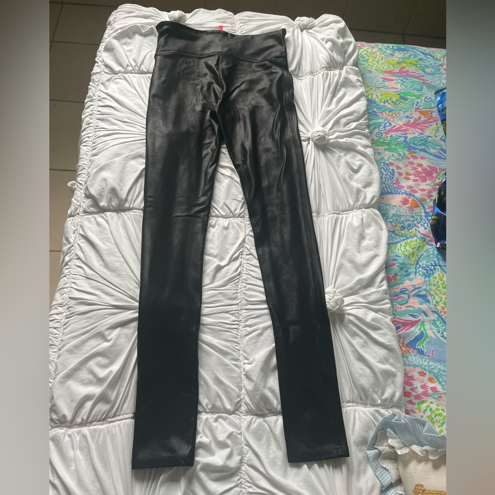 💥SOLD - Spanx faux leather leggings, Small P